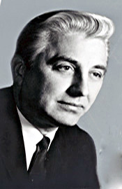 Portret: Roman Pucinski, główny śledczy Komitetu Maddena, później kongresman z ramienia Partii Demokratycznej